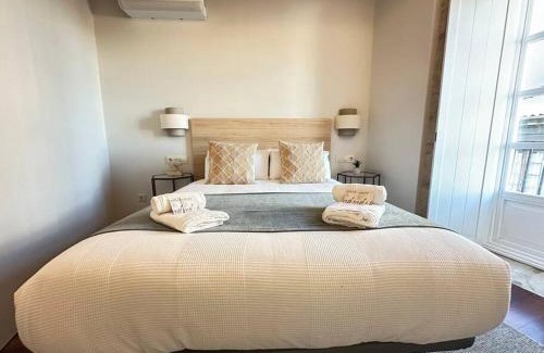 Casco Vello Apartment | Luxury Downtown C. Del Tratado 2