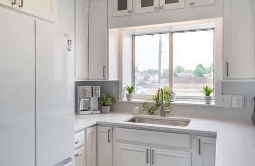 Grand Haven House | Luxury Downtown Condo w/Channel Views!