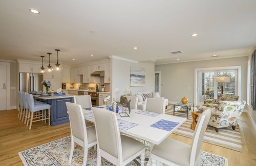 Harwich Port Condo | Luxury Downtown Harwich Port Condo Retreat