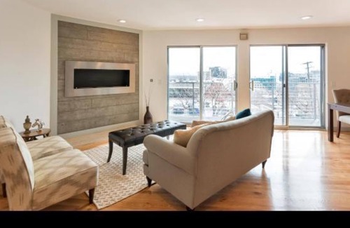 Lower Avenues Condo | Luxury Downtown near Convention Center, Avenues, Temple Square and the Slopes!