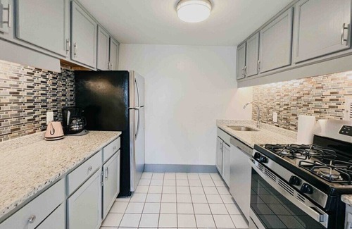 Downtown Hartford Apartment | Luxury Downtown|Washer Dryer|Gym