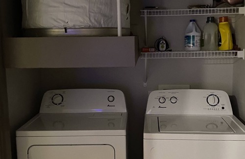 Humble Apartment | Luxury Entire clean Apartment w/ king size bed .Located by George Bush Airport