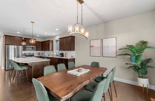 East Wenatchee House | Luxury Escape in East Wenatchee