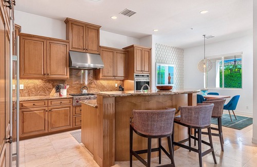 Palm Springs House | Luxury Estate Home in Andreas Hills All En Suite, Saltwater Pool & Spa, Fire Pit