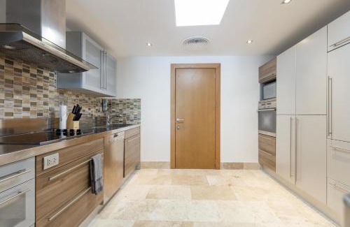 Playa Mujeres Apartment | Luxury & exclusive 3BR Apt w Amazing amenities