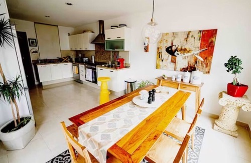 Huixquilucan Condo | Luxury Executive 3-Bedroom Condo In Bosque Real