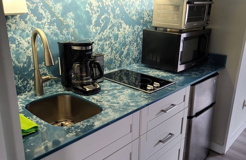 Hampton Condo | Luxury Executive 1-bedroom condo at Hampton Beach with Ocean & Marsh Views