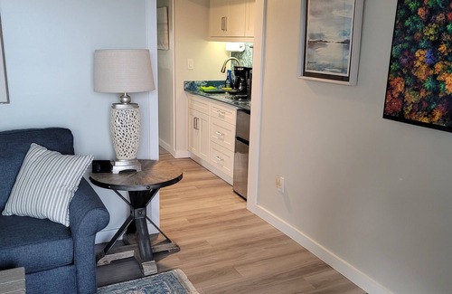 Hampton Condo | Luxury Executive 1-bedroom condo at Hampton Beach with Ocean & Marsh Views