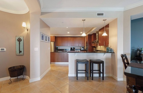 Daytona Beach Condo | LUXURY FAMILY CONDO ON THE BEACH