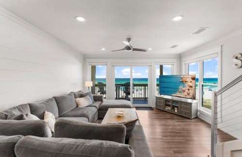 Sunnyside House | Luxury Family Beach Front Property! Family Oriented! Gulf Views!