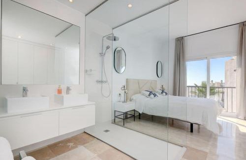 Benahavis Apartment | Luxury Family, Beach & Golf Penthouse with Amazing Seaview