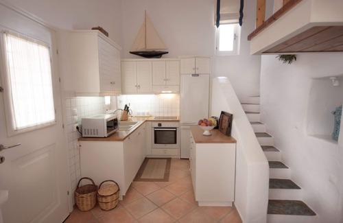 Chrissi Akti House | Luxury family home in with pool!