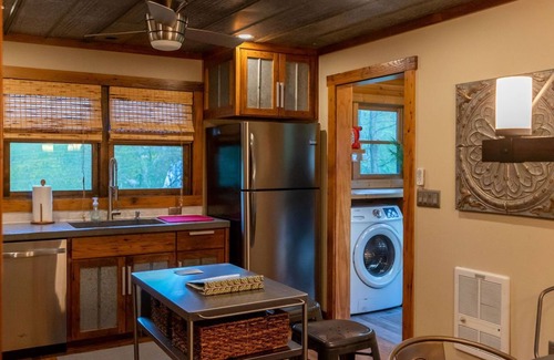 Sugar Grove Cottage | Luxury Farm Cottage, Amazing Views, Hot Tub, See our reviews!