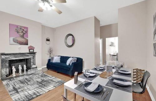 Gayborhood Apartment | Luxury Flat In Center City
