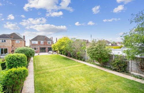 Slough House | Luxury four bedroom home with large garden