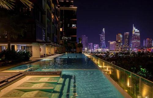 Thu Thiem Apartment | Luxury Fully Equipped Residence in Heart of City