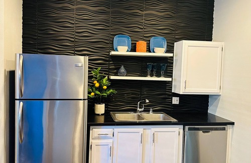 Enterprise Condo | Luxury Furnished 2 bd 2 bath condo in Guard Gated Community on the Vegas Strip!