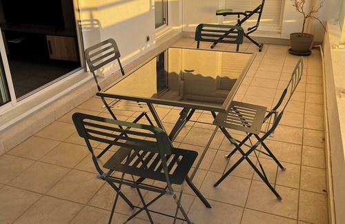 Sormiou Apartment | Luxury furnished 55m2 T2 apartment with air conditioning and private pool.