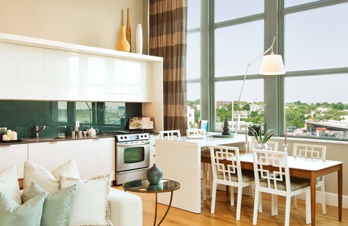 Jersey City Condo | Luxury furnished condo room and private bathroom. Quick NYC commute!