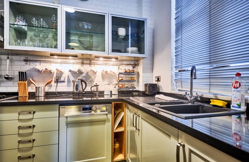 Galata Apartment | Luxury Galata Tower Apartment with Superb Sea Views