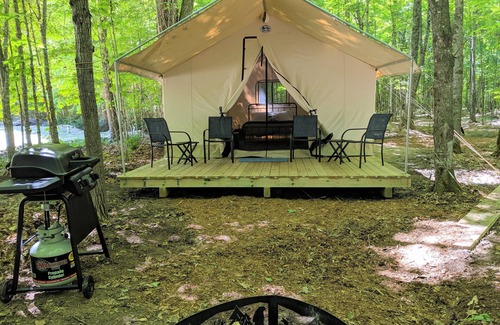 Phelps Apartment | Luxury Glamping w/Resort Access Included, Site 14