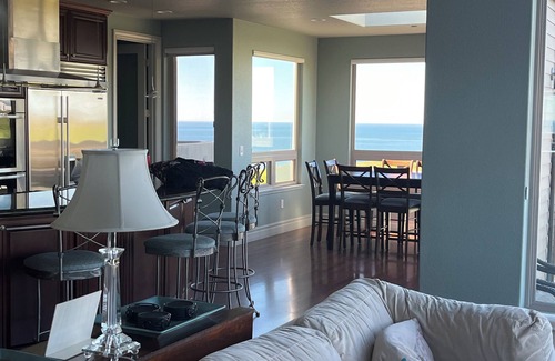 Bodega Bay House | Luxury Golf Course Home with Spectacular Ocean Views 'Royal Pacific'