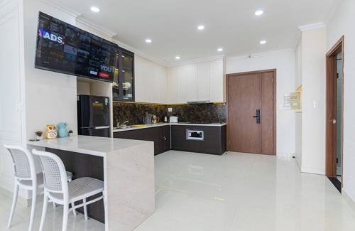 District 1 Apartment | Luxury #Grand-Riverside 4BR #Pool#Netflix#Buivien#D4#Center#D1