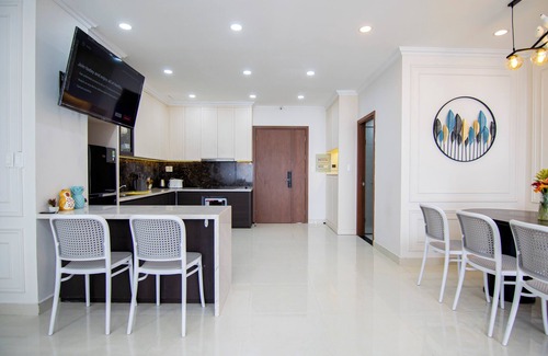 District 1 Apartment | Luxury #Grand-Riverside 4BR #Pool#Netflix#Buivien#D4#Center#D1