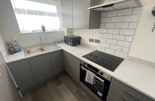 Bournemouth Apartment | Luxury Ground Floor Apartment Wifi/Netflix