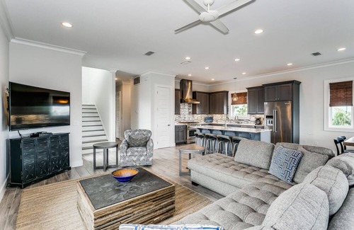 Villa Primera House | Luxury Gulf View Home with Private Pool! Steps to the beach!