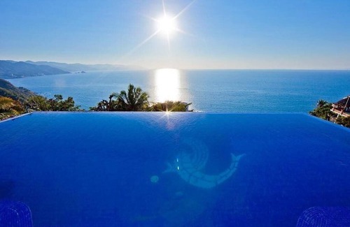 South Shore Hotel Area Villa | Luxury Hacienda-Style Villa with Extraordinary Ocean Views