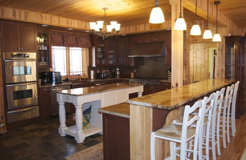 Martin House | Luxury Hartwell Home - A Place to Build Priceless Memories!