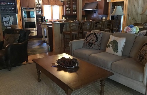Martin House | Luxury Hartwell Home - A Place to Build Priceless Memories!