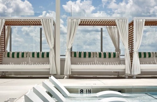 North Buckhead Apartment | Luxury high rise in Buckhead
