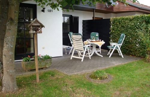 Frankenau Apartment | Luxury holiday home, 100 meters from forest, swimming pool nearby, 4 km from Edersee
