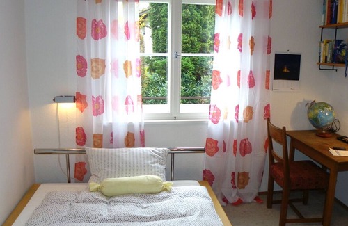 Lenggries House | Luxury holiday homes, panoramic mountain views, garden, lake, river, ski