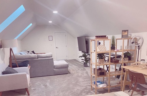Moses Lake House | Luxury home 3bd2ba office and child ready!