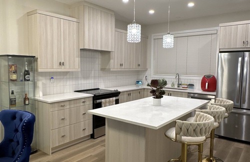 Southwest Calgary Villa | Luxury Home away from Home, a stunning haven with 3 bedrooms and 2.5 bath