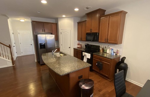 Lilburn House | Luxury Home Away From Home