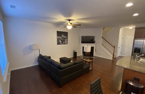 Lilburn House | Luxury Home Away From Home