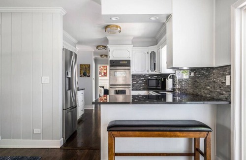 Fox Valley House | Luxury Home: Heated Pool (Still Open!), Hot Tub, 4 Kings, Near Chicago