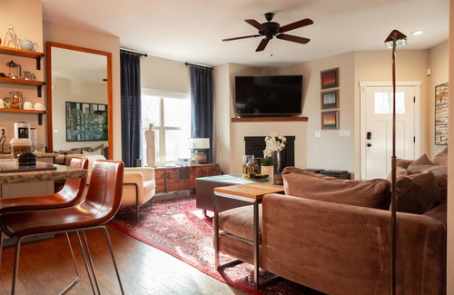 West Colorado Springs House | Luxury Home, Hot Tub, Child/Pet-Friendly, Cool Art