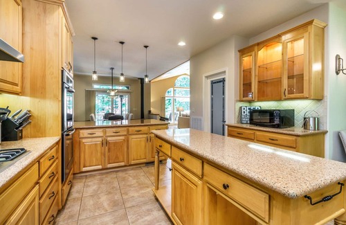 Glencoe House | Luxury Home In Arnold With Tons of Privacy & Space