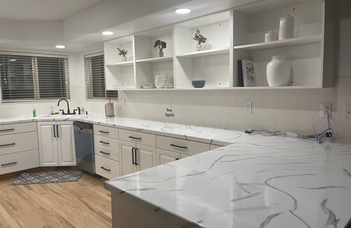 Greeley House | Luxury Home in Greeley - Huge Space -410O sq ft- 4 Bedr 4 bath