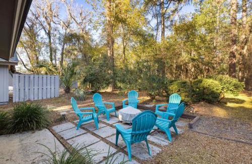 Lawton Woods House | Luxury Home in Desirable Sea Pines Walk to Beach