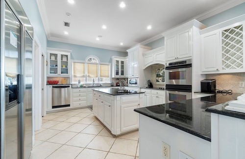 Morgantown House | Luxury home near beach! Whispering Palms Beach House