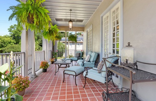 Leonidas House | Luxury Home Near Streetcar & Riverbend STR License # 19-STR-17545