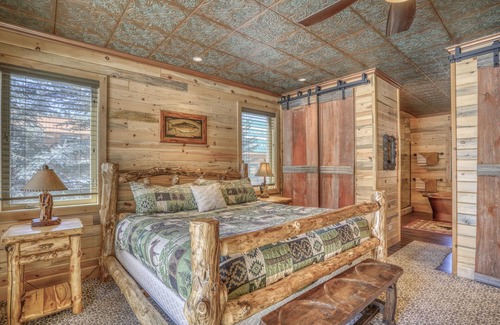 San Juan River Village House | Luxury Home ON San Juan River Close to Downtown Pagosa Sprgs and Wolf Creek Ski