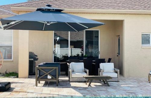 Sabal Harbour House | Luxury Home W Heated PoolNear IMG & Siesta Key Beach