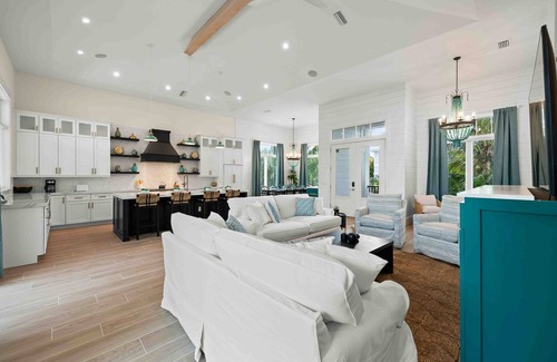 Ilexhurst House | Luxury Home with a Rooftop Deck, Pool, and Putting Green!
